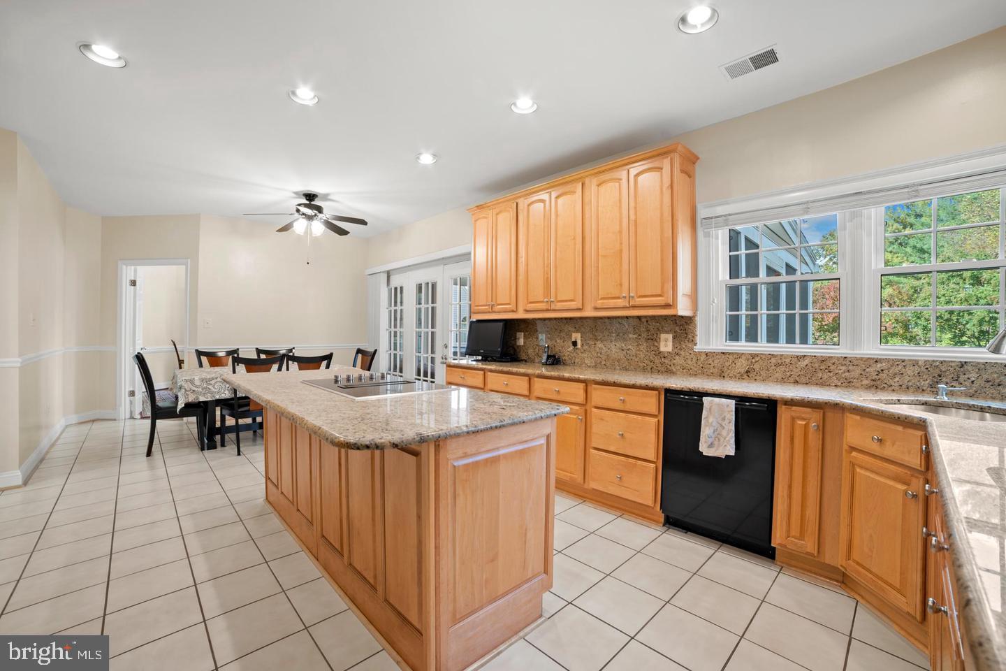 1292 MIDDLETON COURT