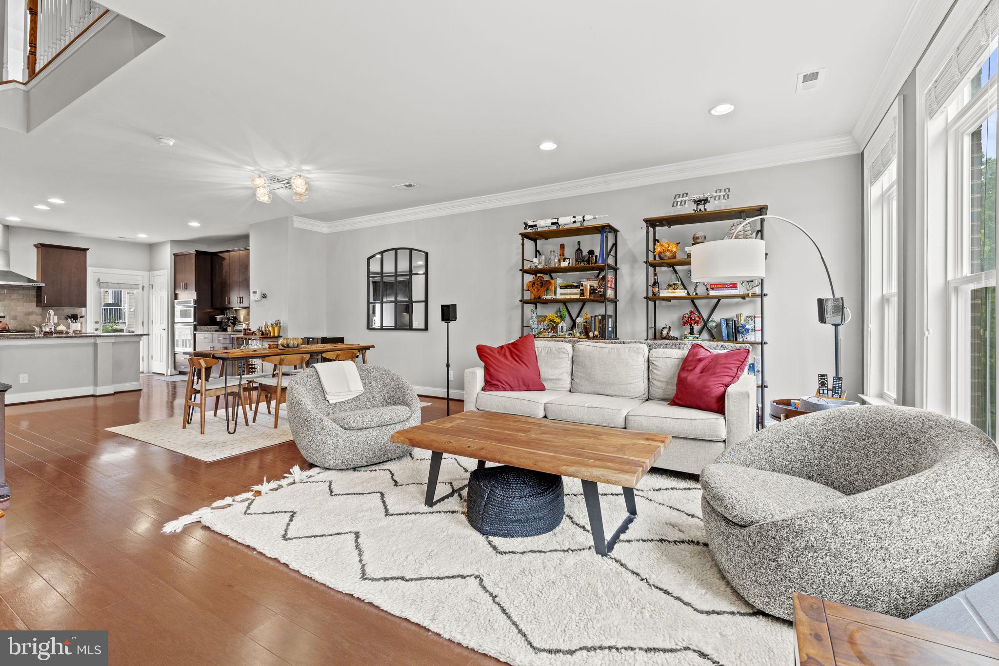 9618 STOCKWELL LANE
