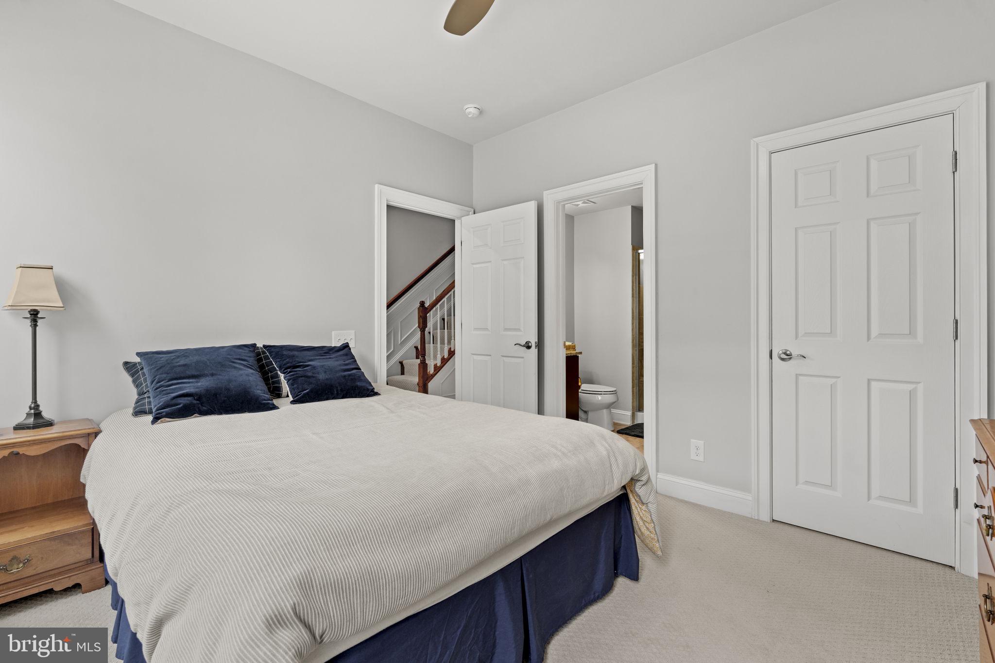 9618 STOCKWELL LANE