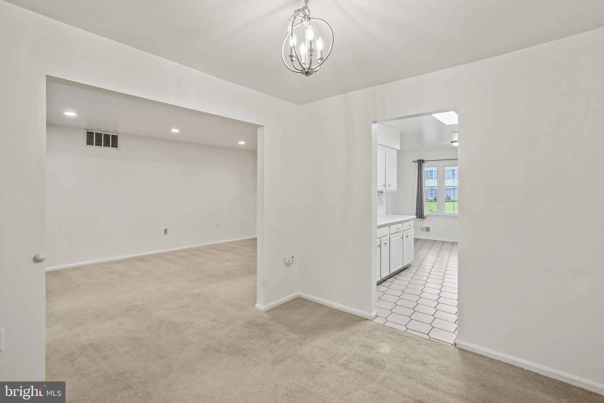 9086 BROOK FORD ROAD