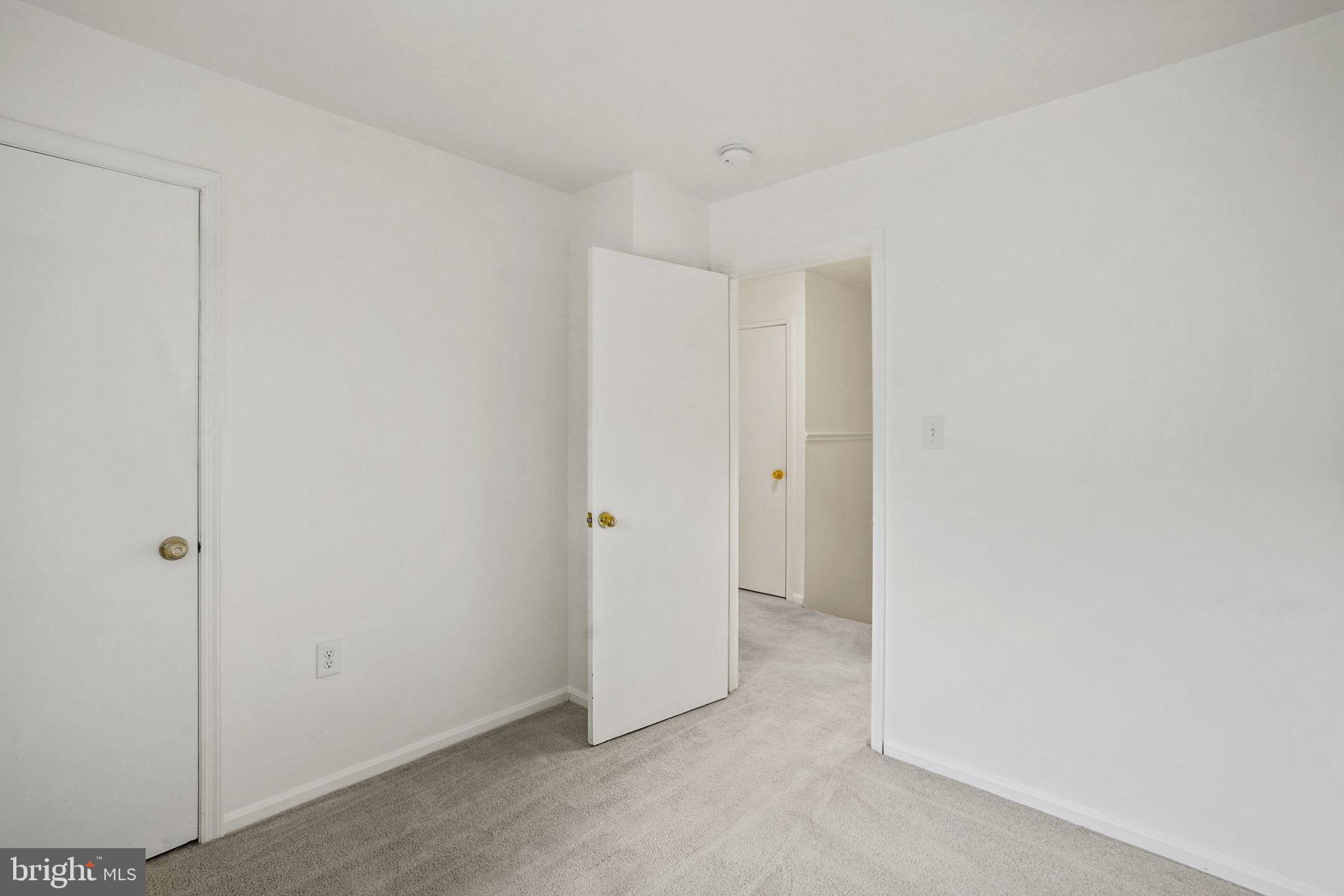 9086 BROOK FORD ROAD