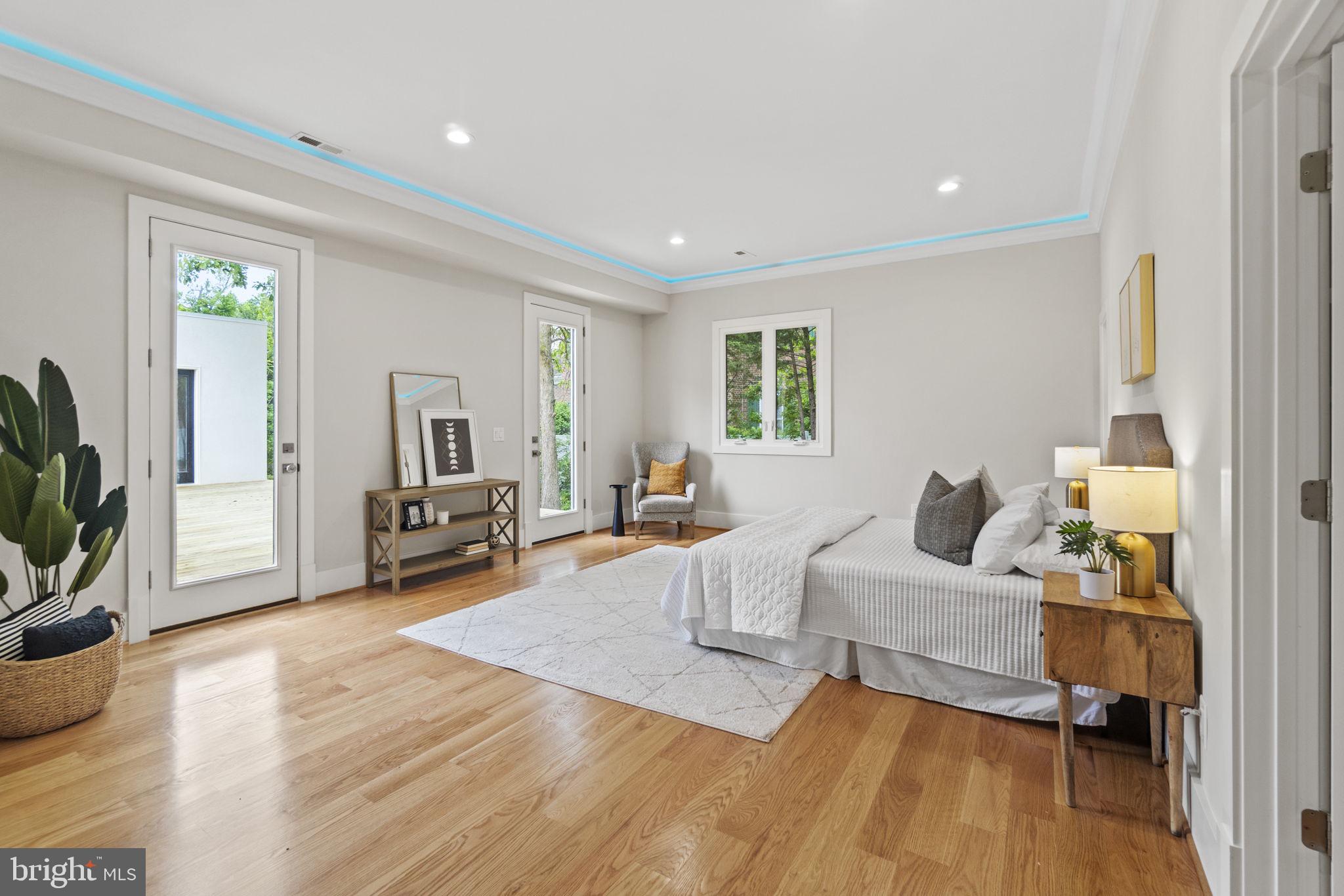 4110 FERRY LANDING ROAD
