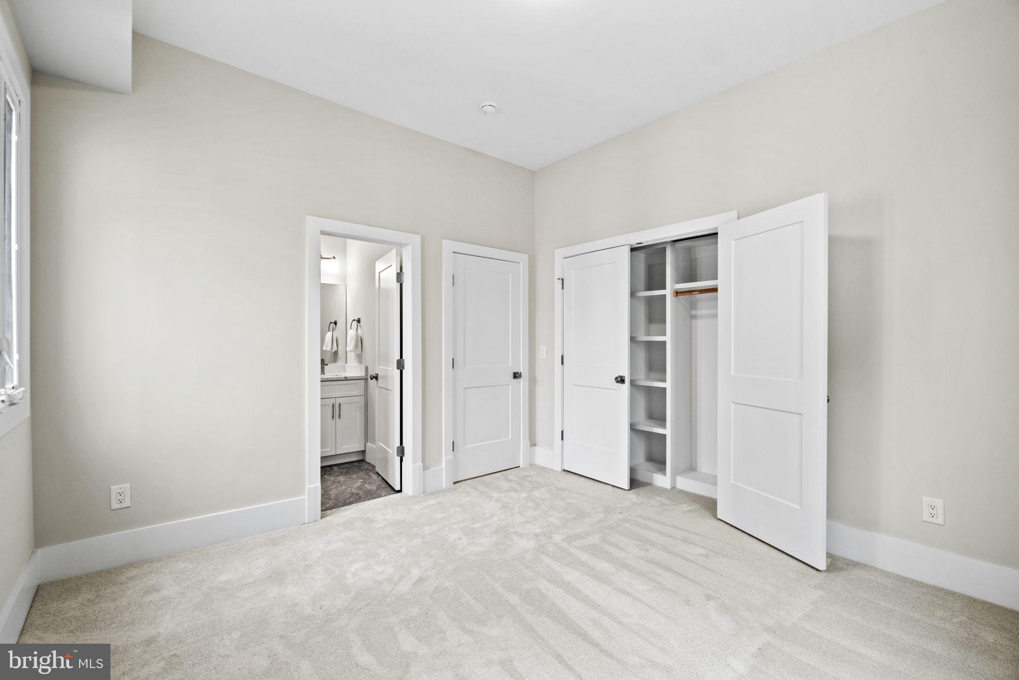 4110 FERRY LANDING ROAD