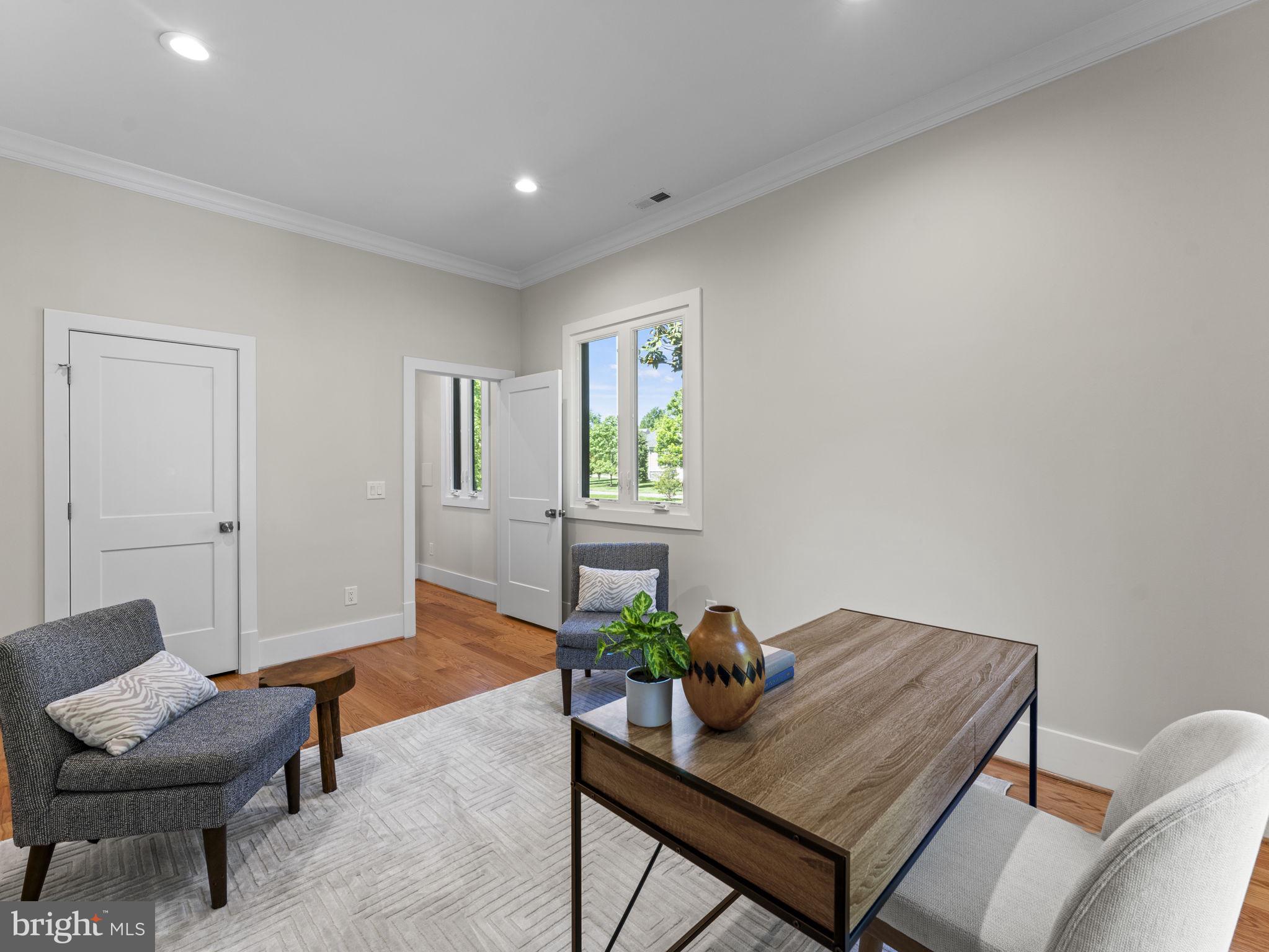 4110 FERRY LANDING ROAD