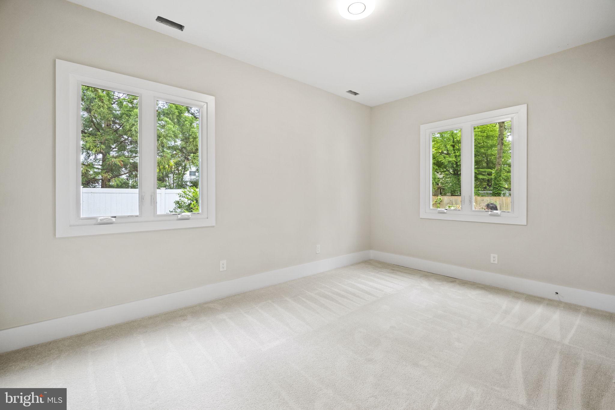 4110 FERRY LANDING ROAD