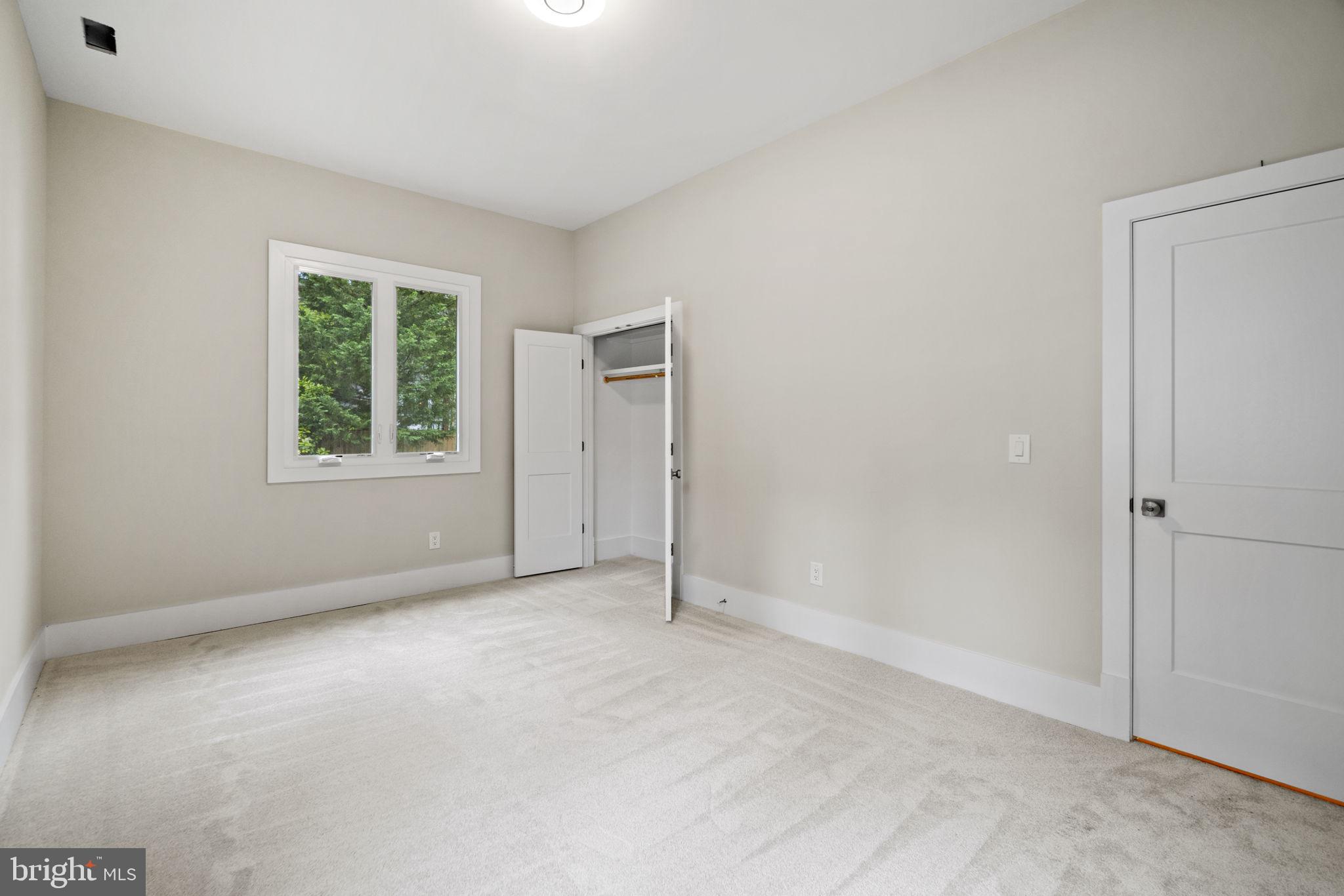 4110 FERRY LANDING ROAD