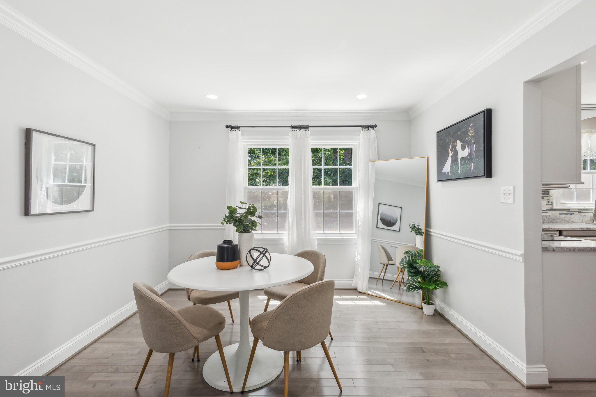 7704 GROVELAND HEIGHTS COURT