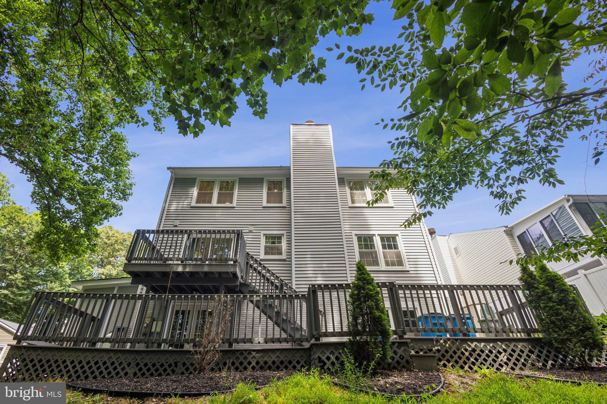 7704 GROVELAND HEIGHTS COURT
