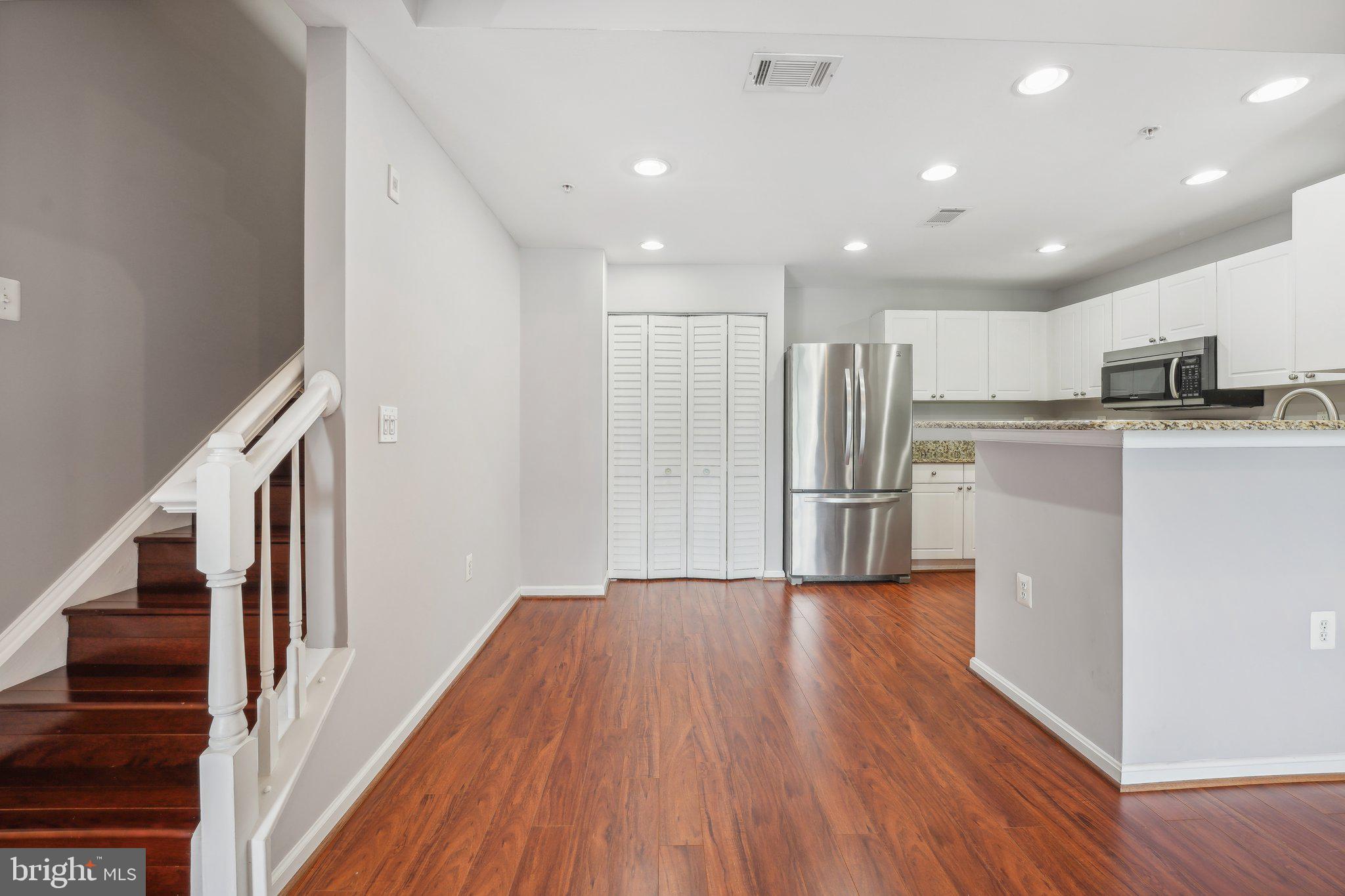 11349 ARISTOTLE DRIVE 6-404