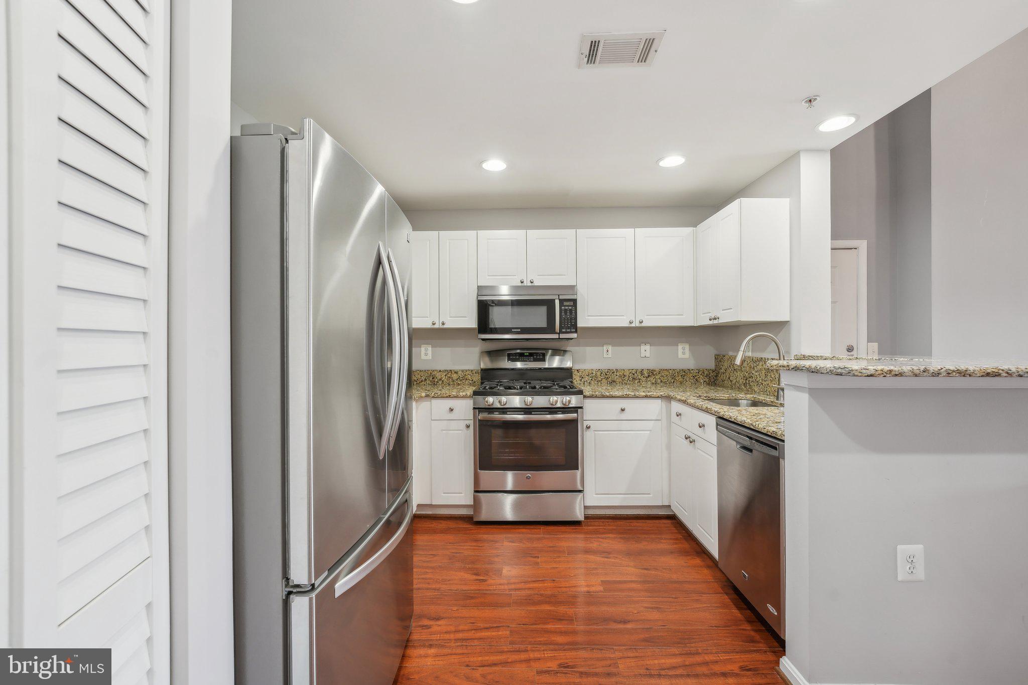 11349 ARISTOTLE DRIVE 6-404