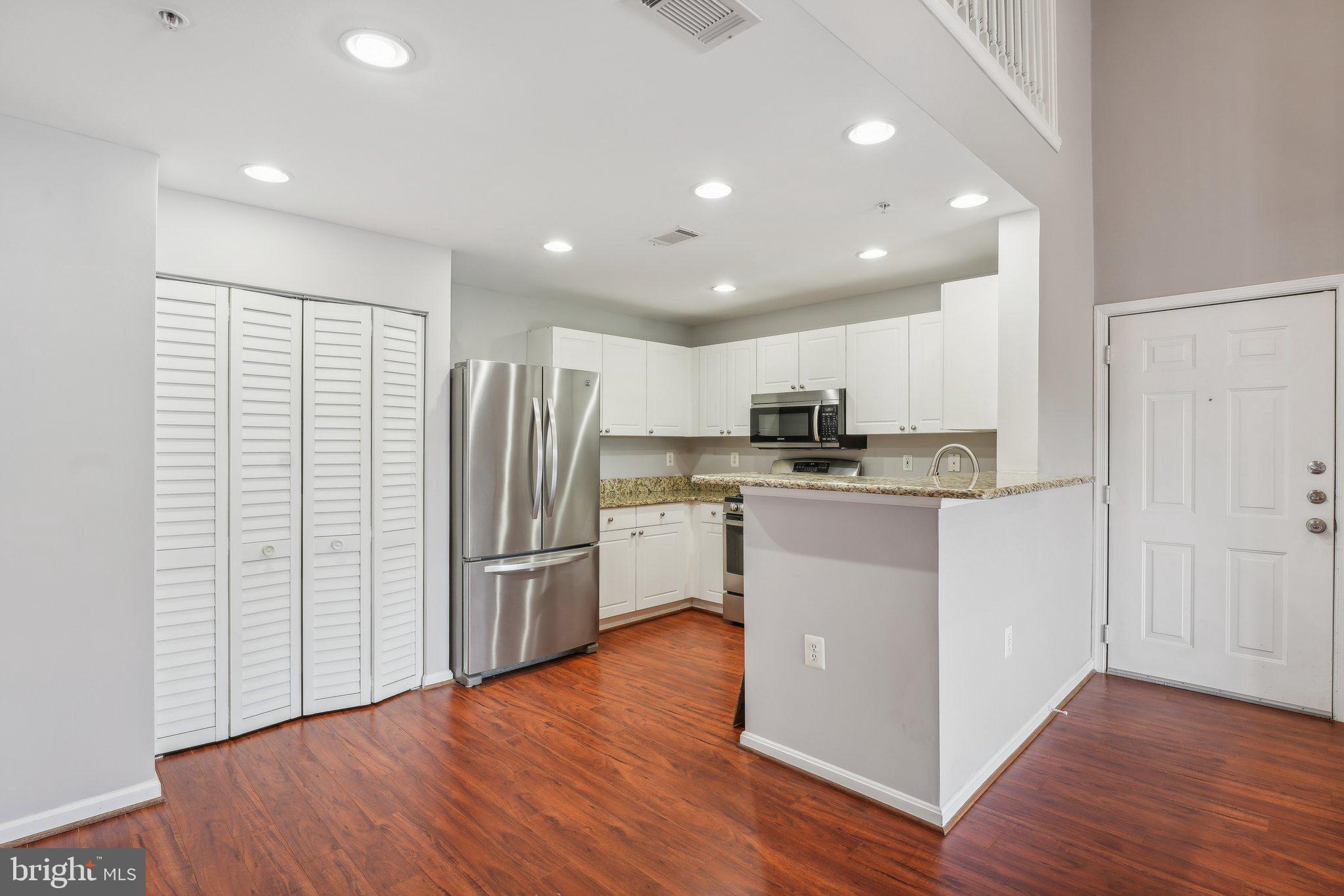 11349 ARISTOTLE DRIVE 6-404