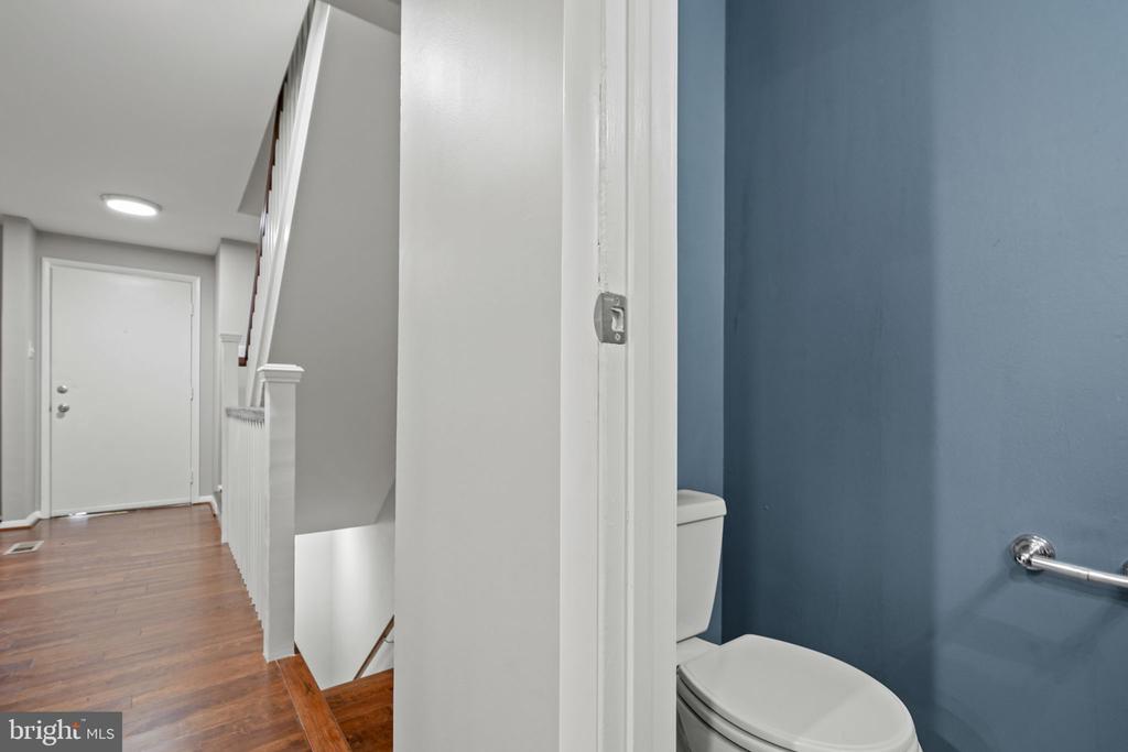 5863 JACKSONS OAK COURT