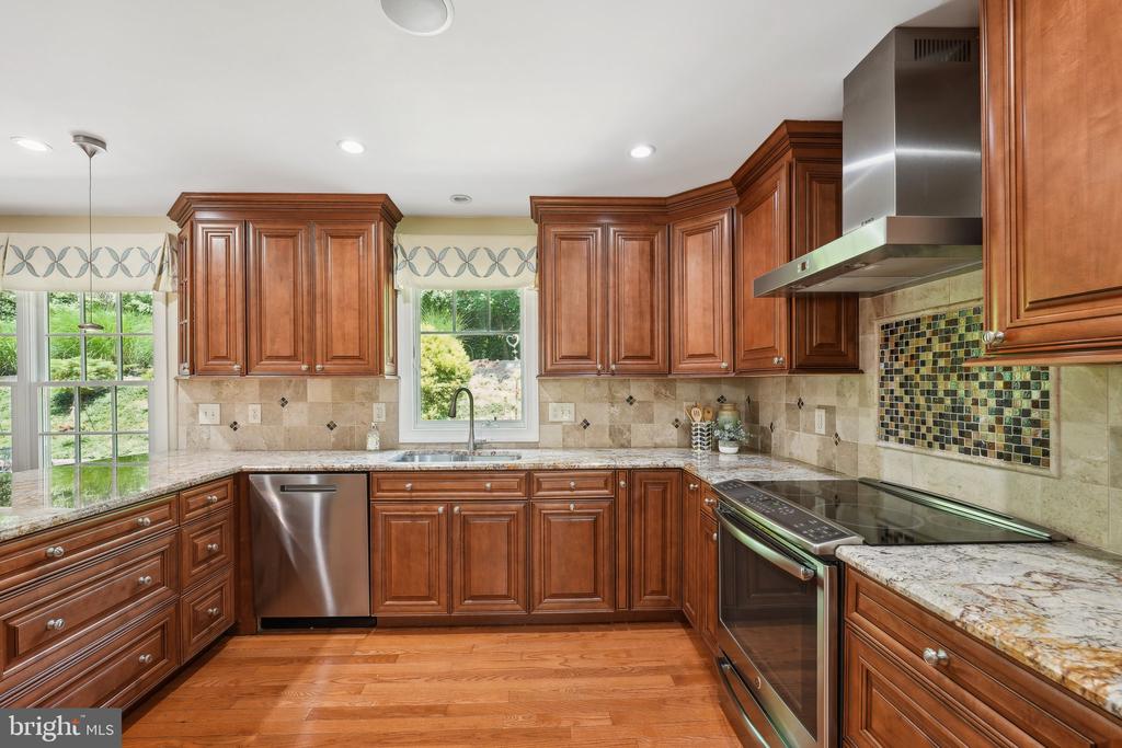 1484 OLD ASH GROVE