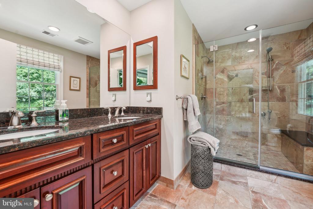 1484 OLD ASH GROVE