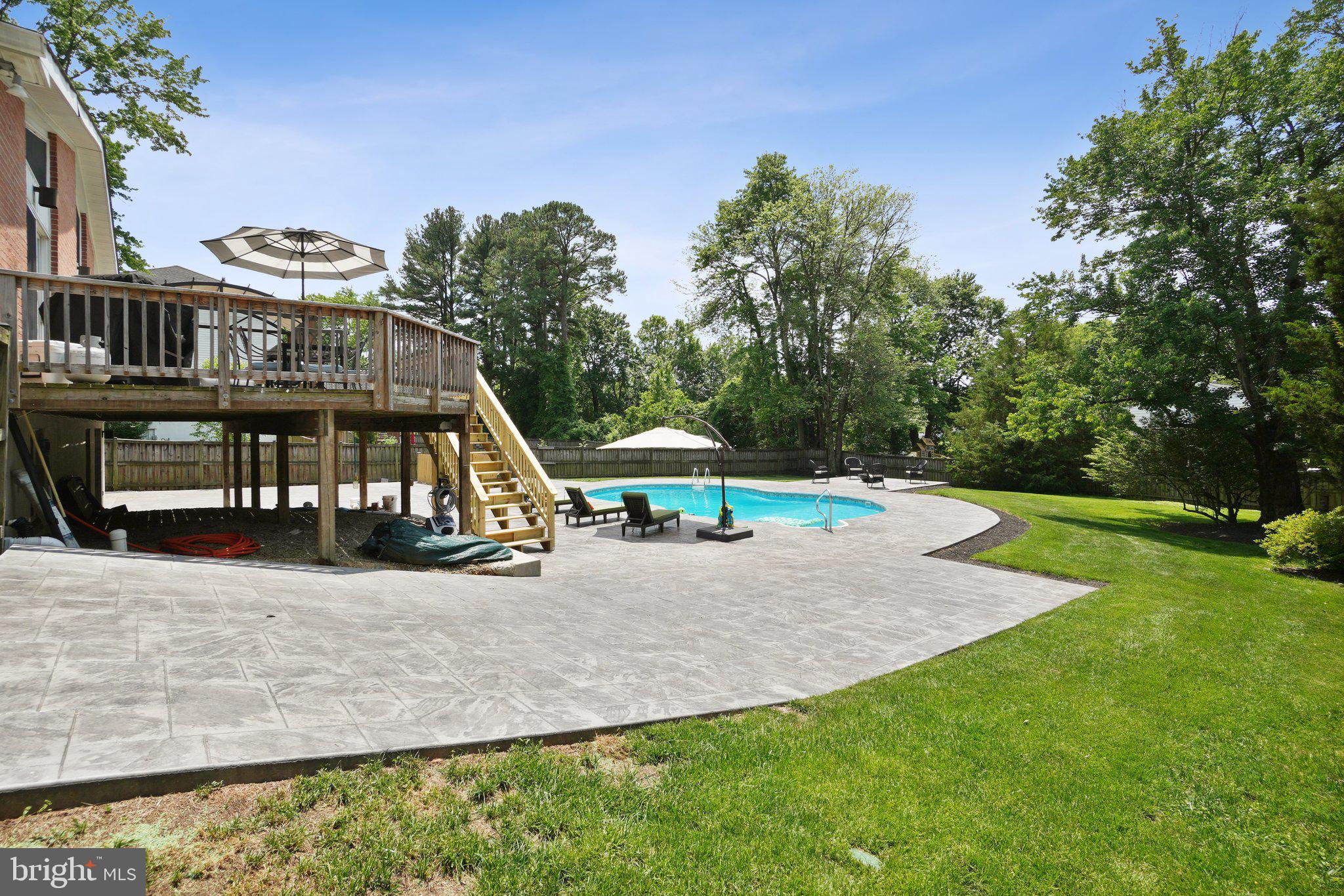 4724 BACKLICK ROAD