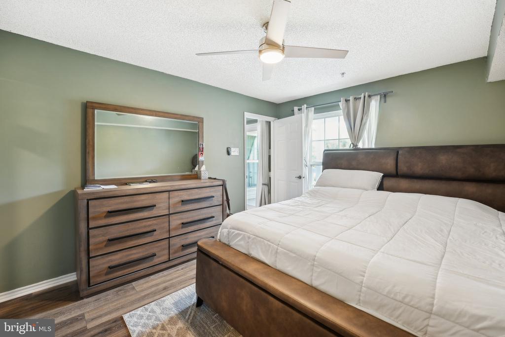 1504 LINCOLN WAY 337