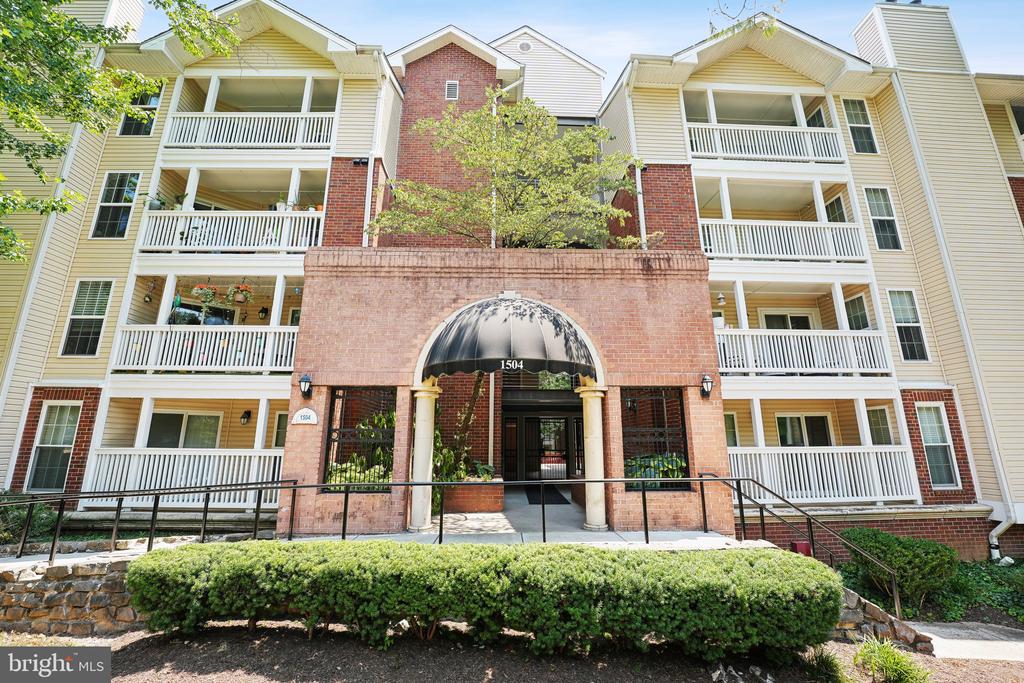 1504 LINCOLN WAY 337