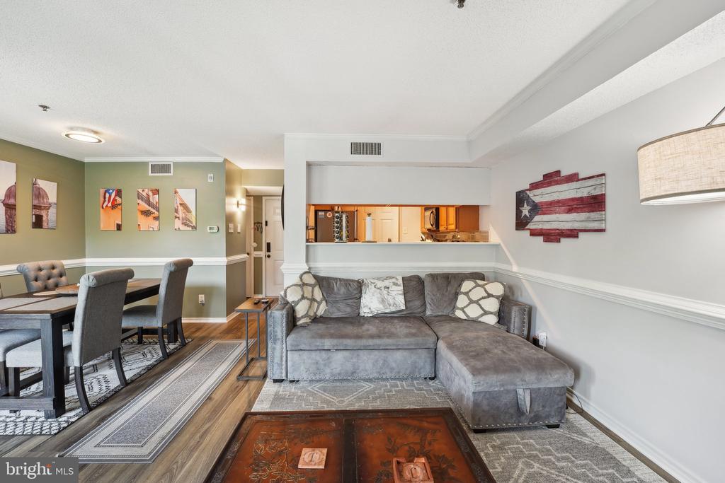 1504 LINCOLN WAY 337