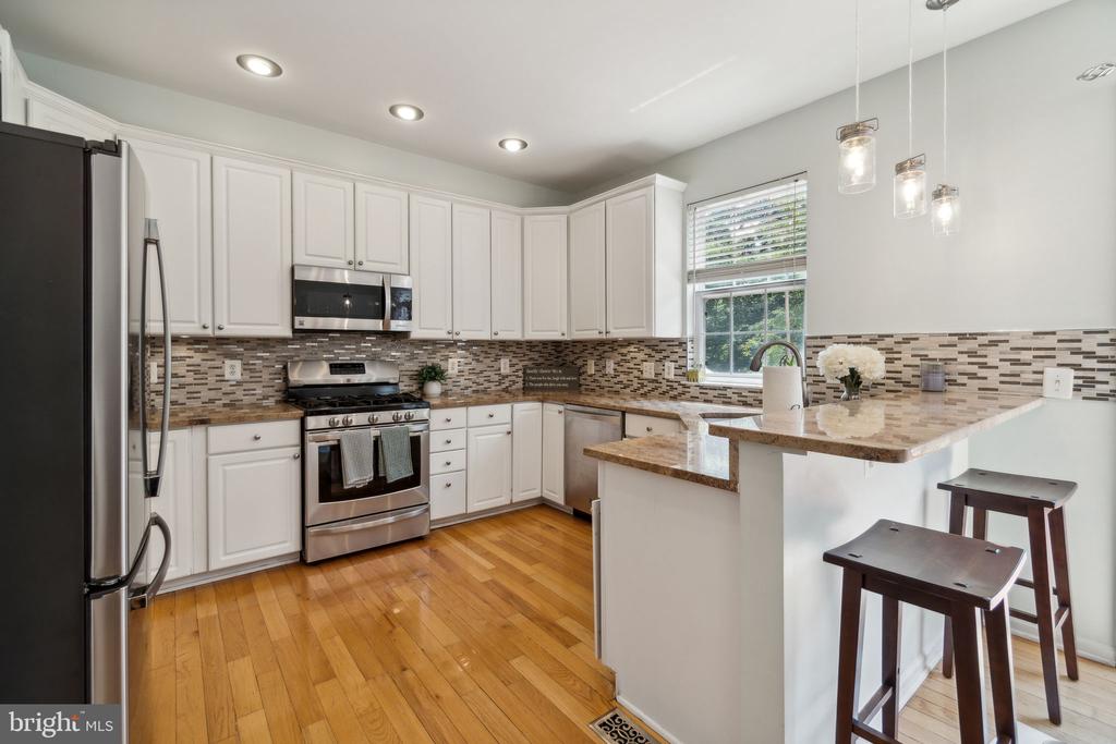 11489 CARRIAGE GATE COURT