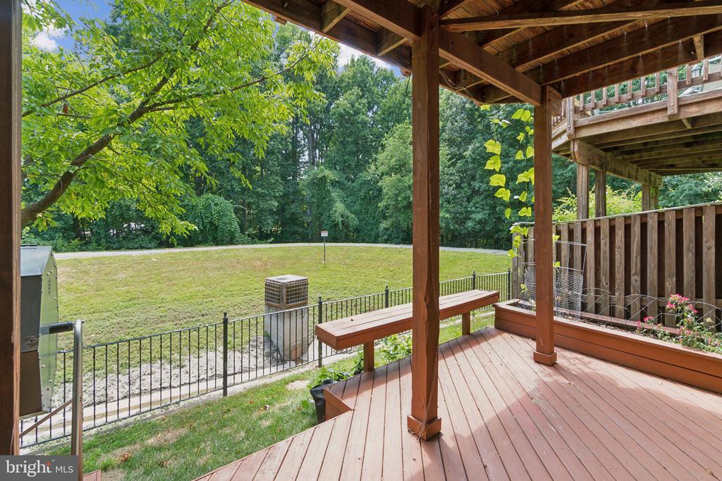 11489 CARRIAGE GATE COURT