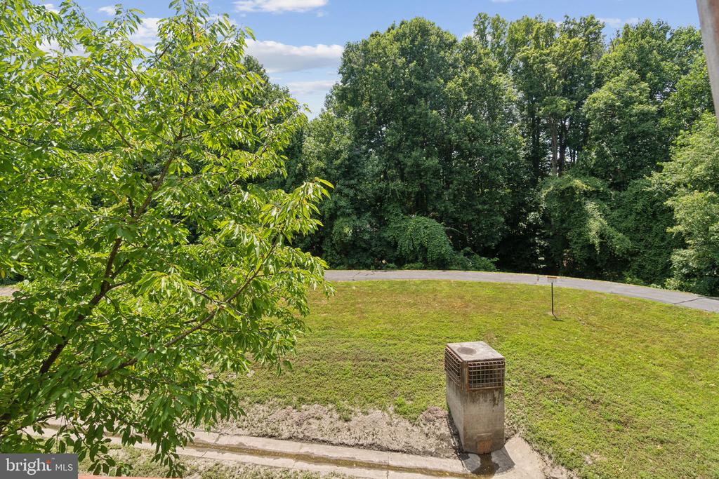 11489 CARRIAGE GATE COURT