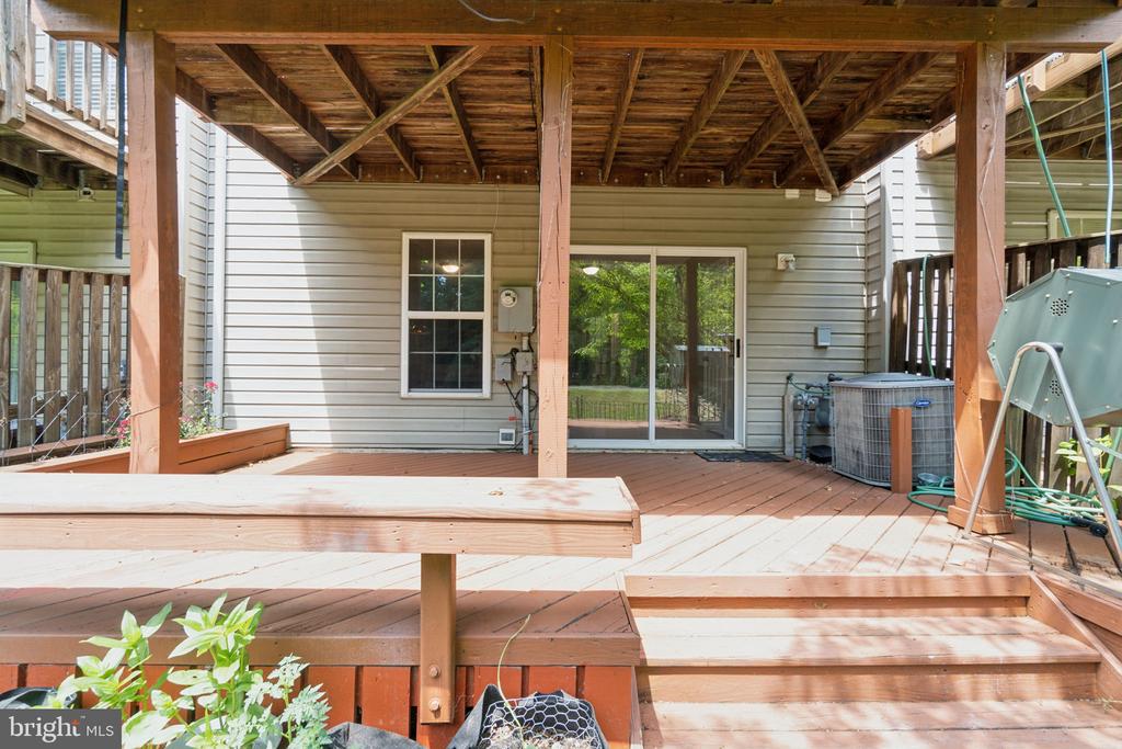 11489 CARRIAGE GATE COURT