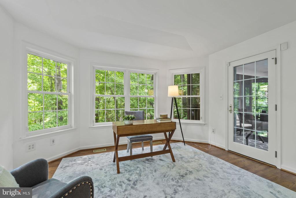5914 SKYLINE HEIGHTS COURT