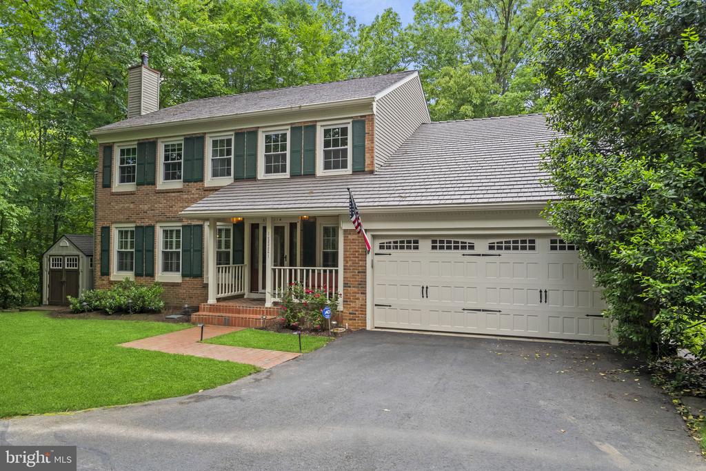 5914 SKYLINE HEIGHTS COURT