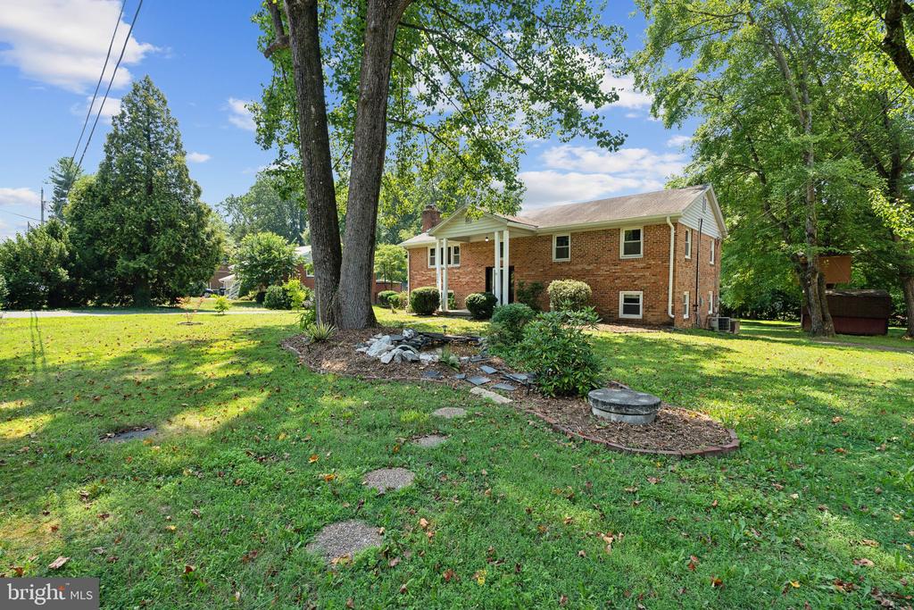 4720 BRIGGS ROAD