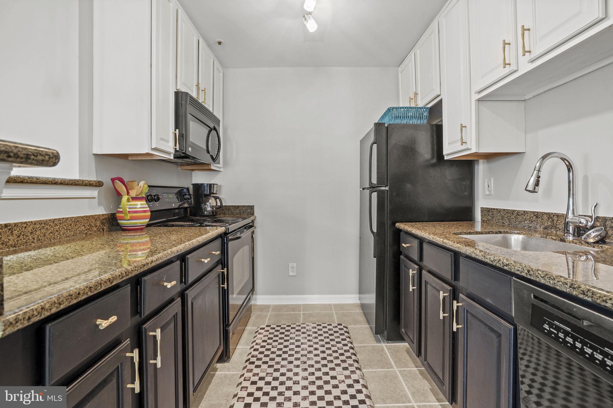 3178 SUMMIT SQUARE DRIVE D2