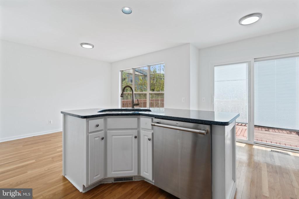 1023 LEXUS WAY
