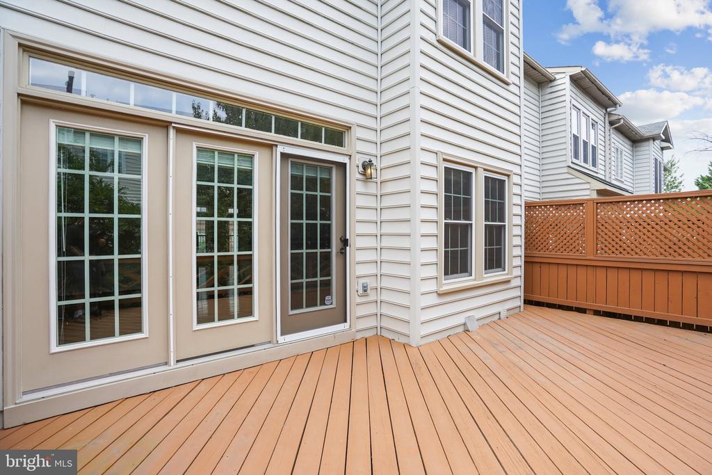 8022 KIDWELL HILL COURT