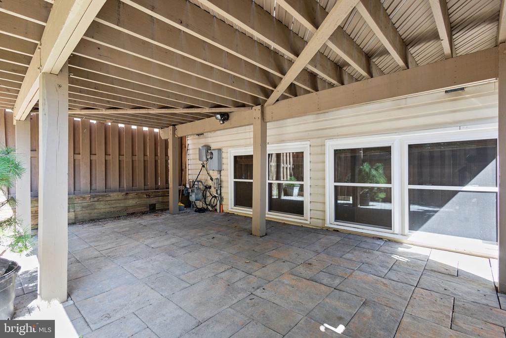 5277 BALLYCASTLE CIRCLE