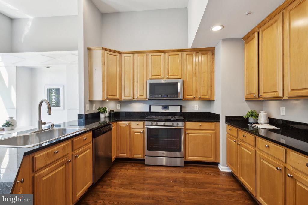 5277 BALLYCASTLE CIRCLE