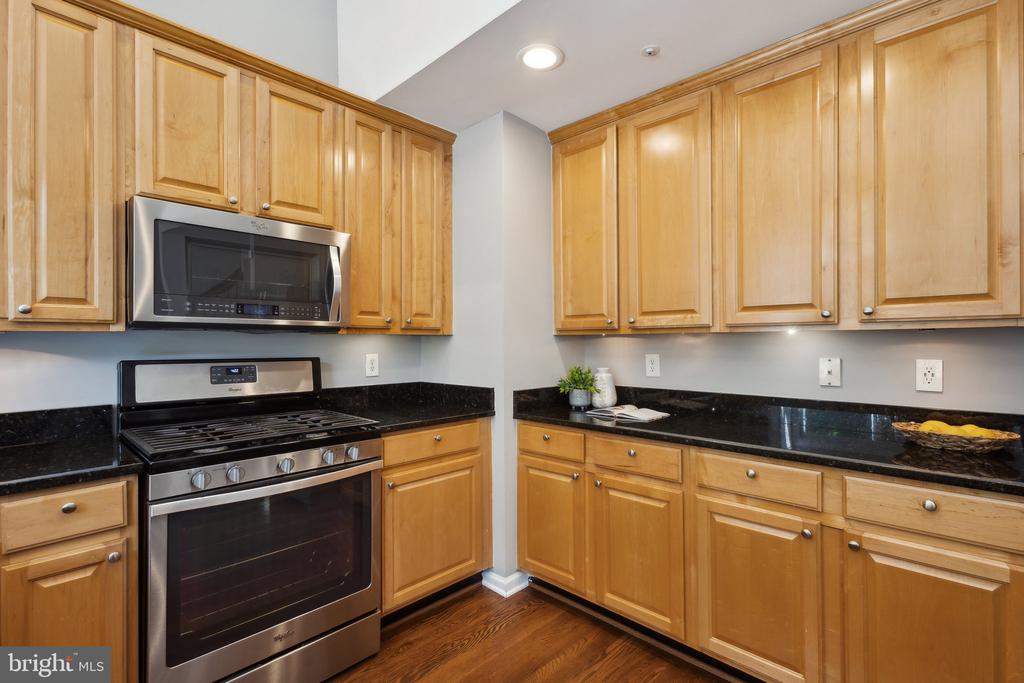 5277 BALLYCASTLE CIRCLE