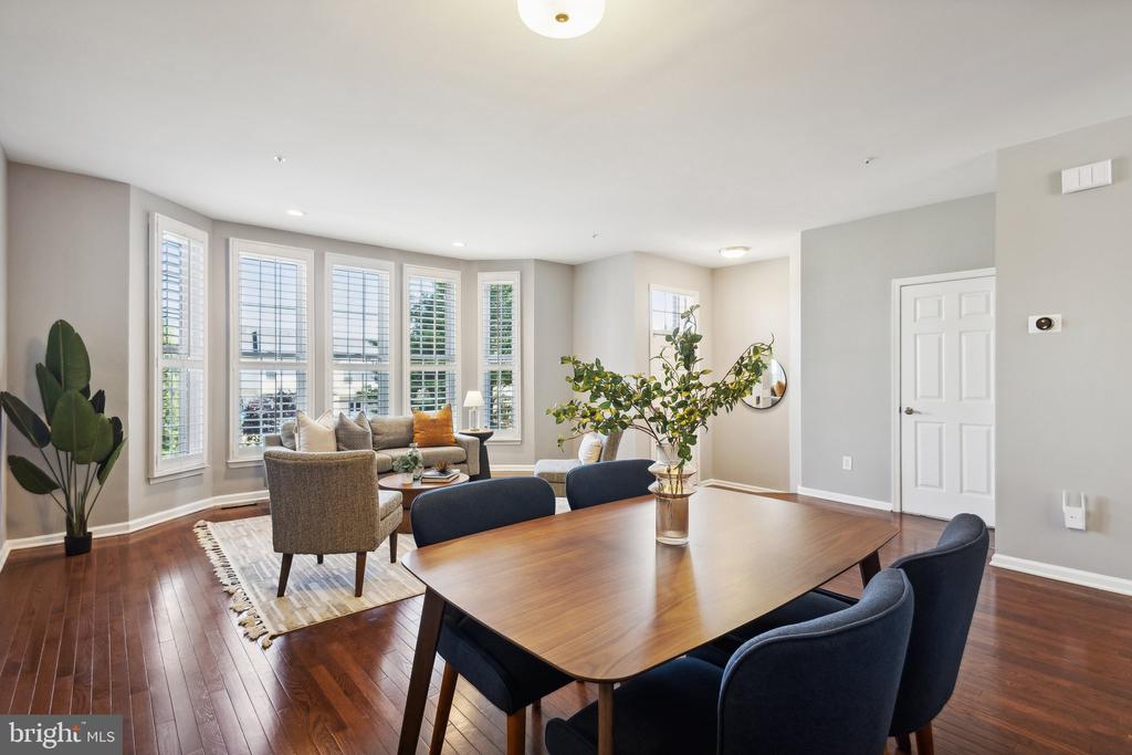 5277 BALLYCASTLE CIRCLE