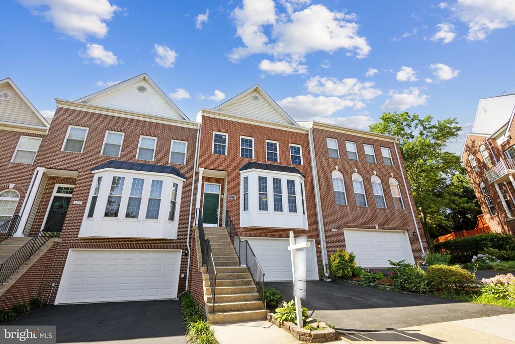 5277 BALLYCASTLE CIRCLE