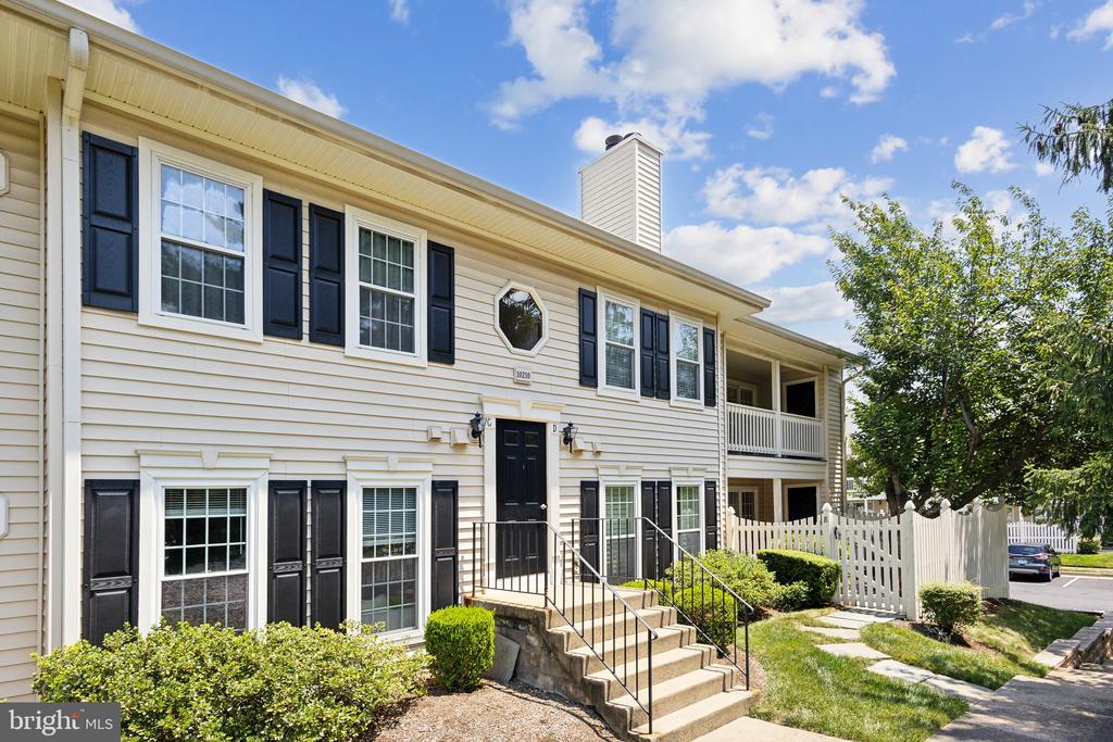 10210 ASHBROOKE COURT D