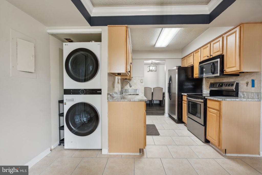 10206 BUSHMAN DRIVE 422