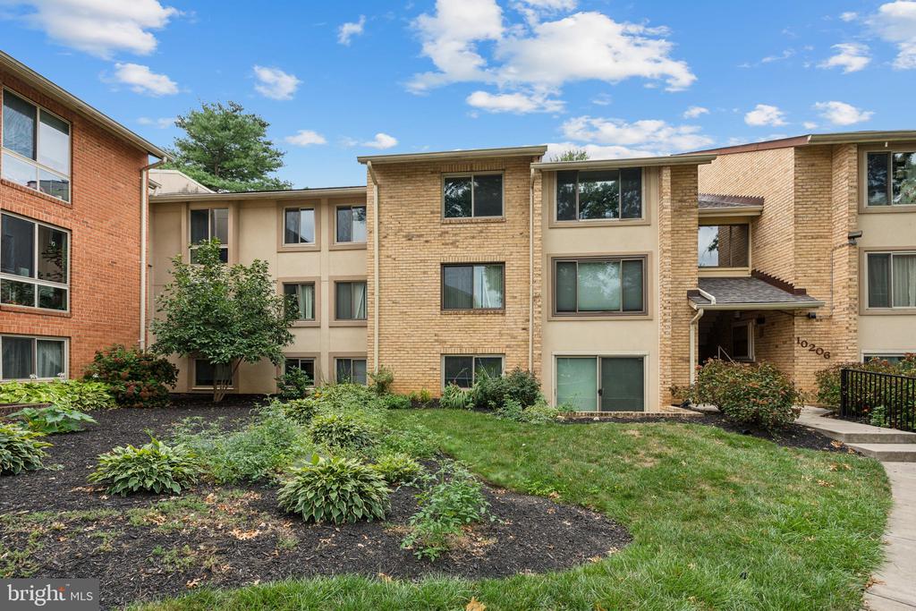 10206 BUSHMAN DRIVE 422