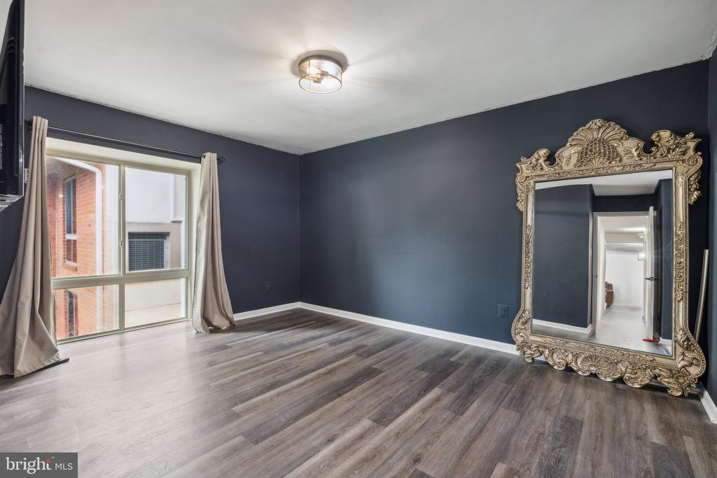 10206 BUSHMAN DRIVE 422