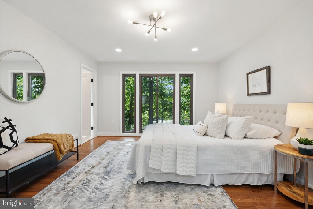 9027 TIMBERWOLF COURT