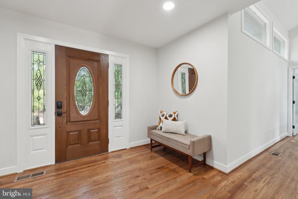 9027 TIMBERWOLF COURT