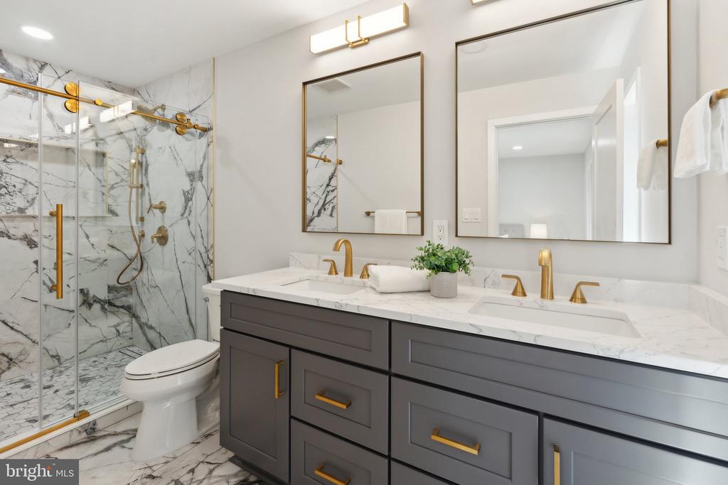 9027 TIMBERWOLF COURT