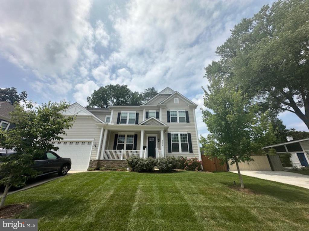 6824 LEMON ROAD