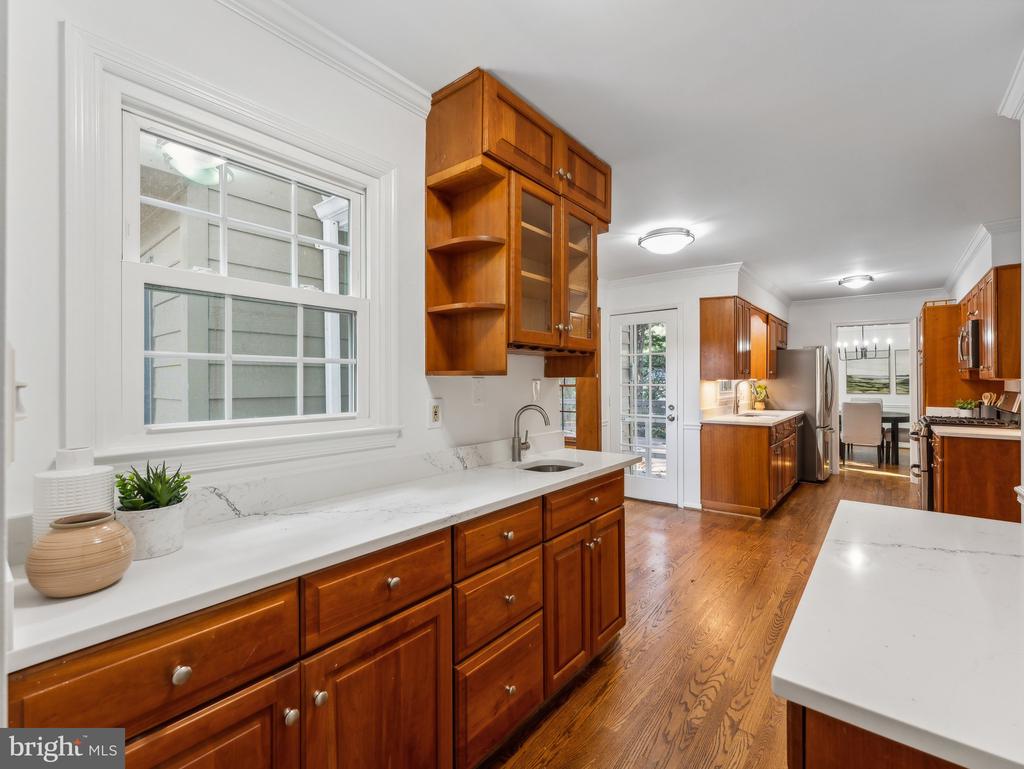 2326 RIVIERA DRIVE