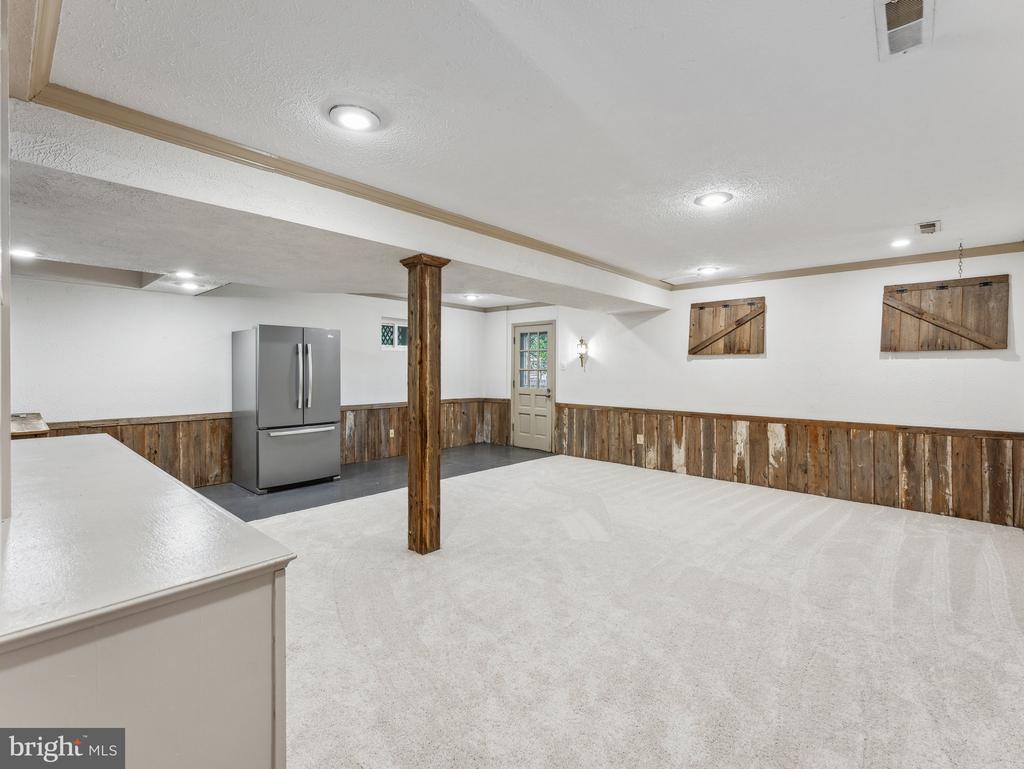 2326 RIVIERA DRIVE