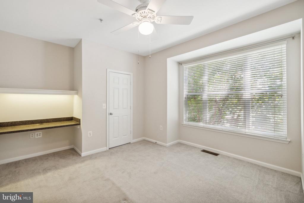 9490 VIRGINIA CENTER BOULEVARD 132