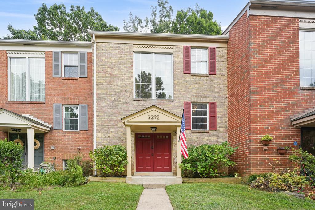 2292 GUNSMITH SQUARE