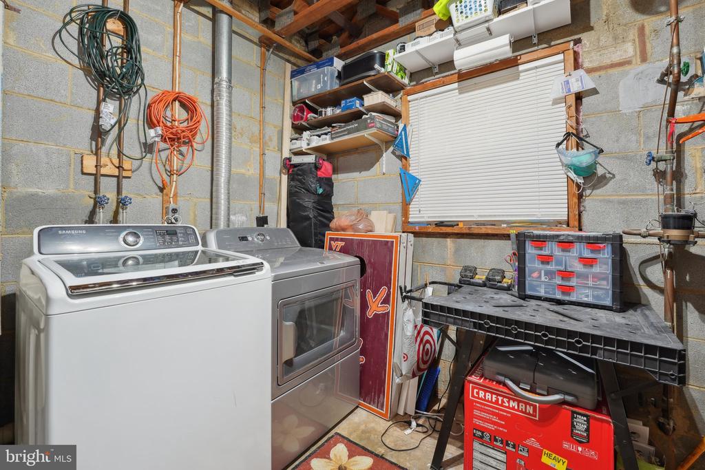 2292 GUNSMITH SQUARE